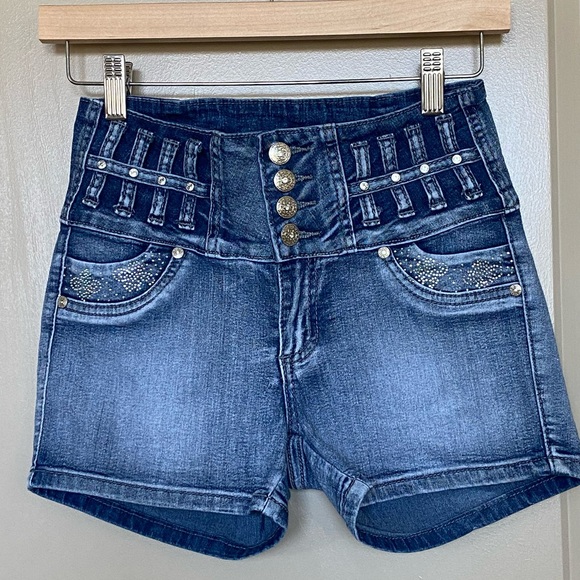Woman’s Bejeweled High Waisted Shorts by Diva Star.  Size 3 - Picture 1 of 15